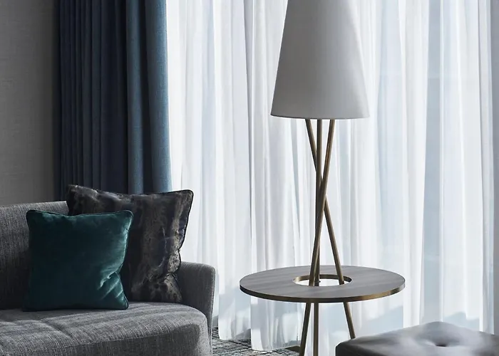 Kimpton Maa-lai By Ihg