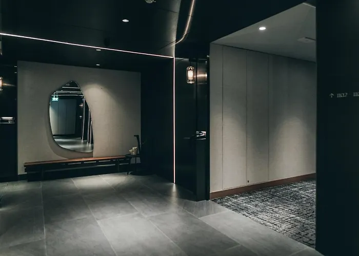 Kimpton Maa-lai By Ihg