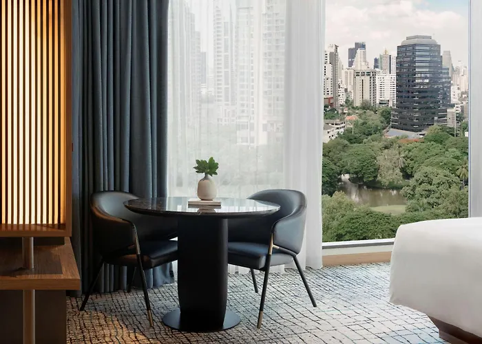 Kimpton Maa-lai By Ihg 5*
