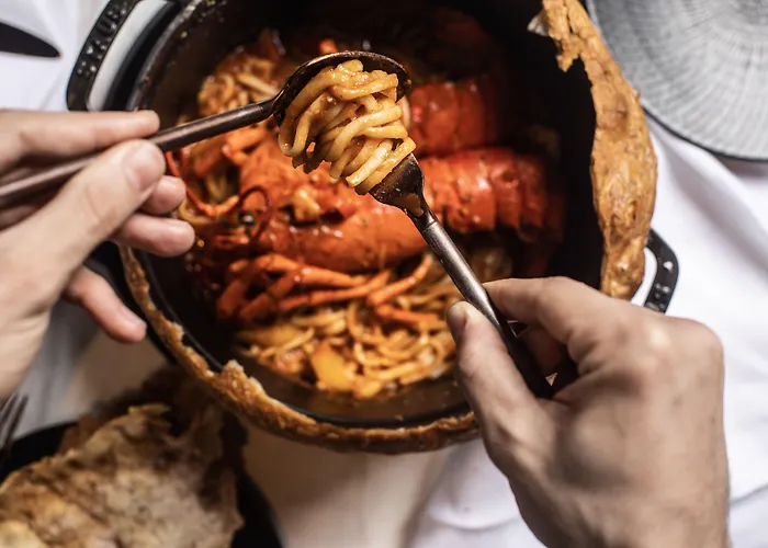 Kimpton Maa-lai By Ihg