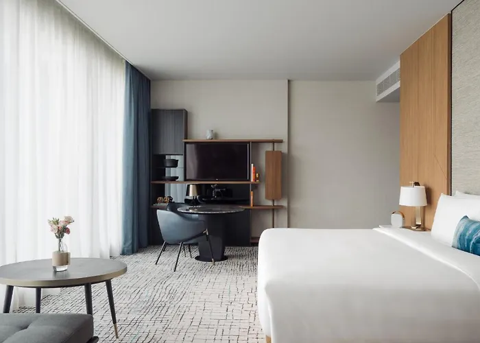 Kimpton Maa-lai By Ihg מלון